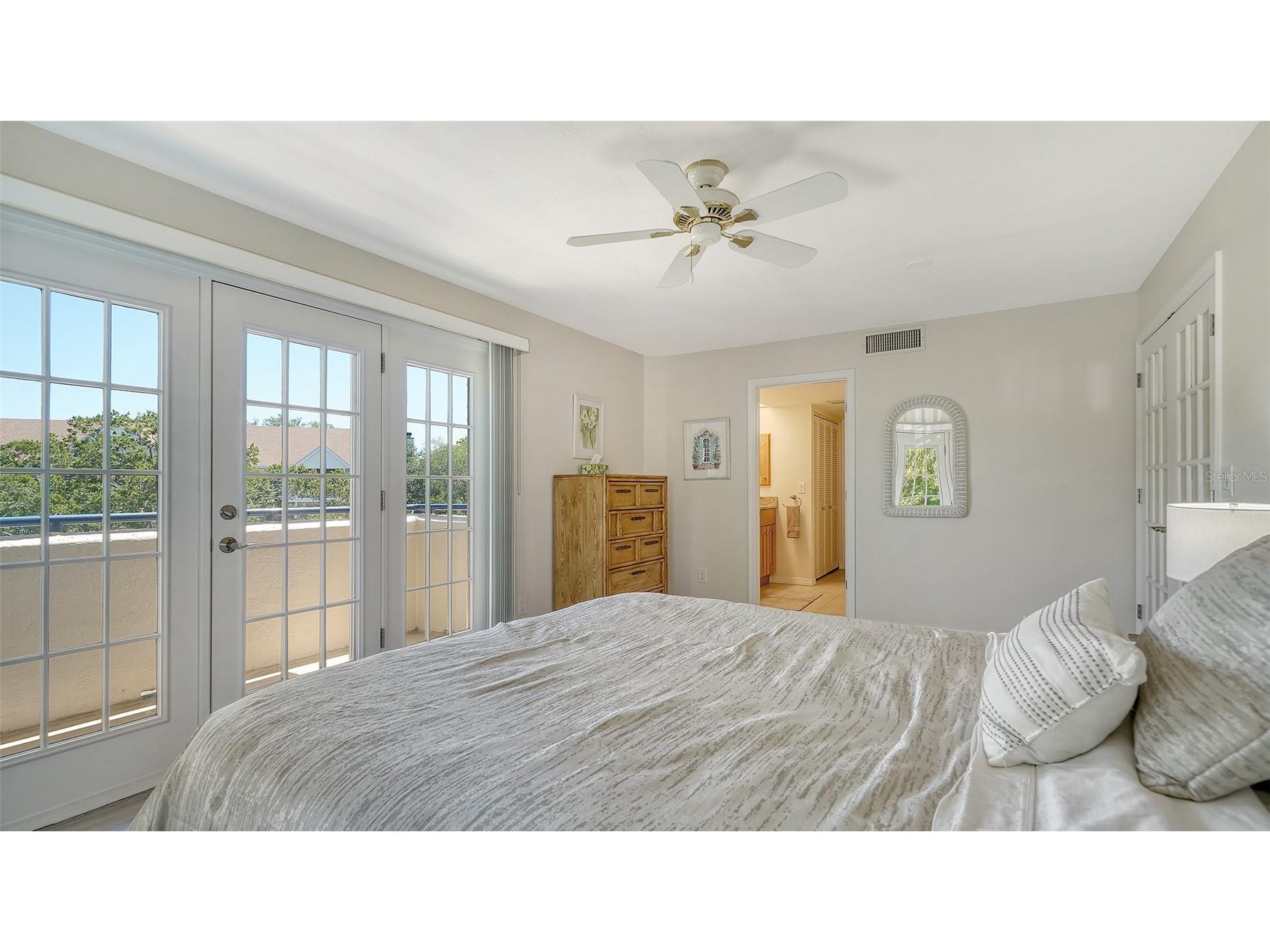 835 S Osprey Avenue #201 Sarasota FL 34236 A4698807 image15