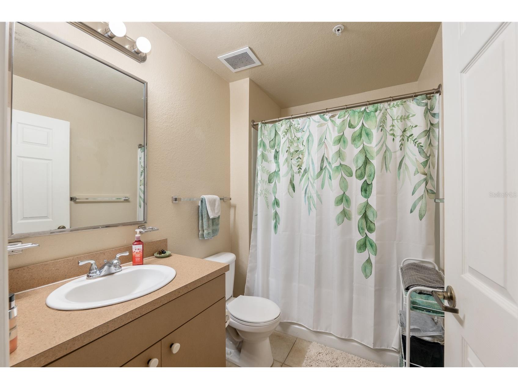 835 SW 9th Street #103 Gainesville FL 32601 GC537413 image32