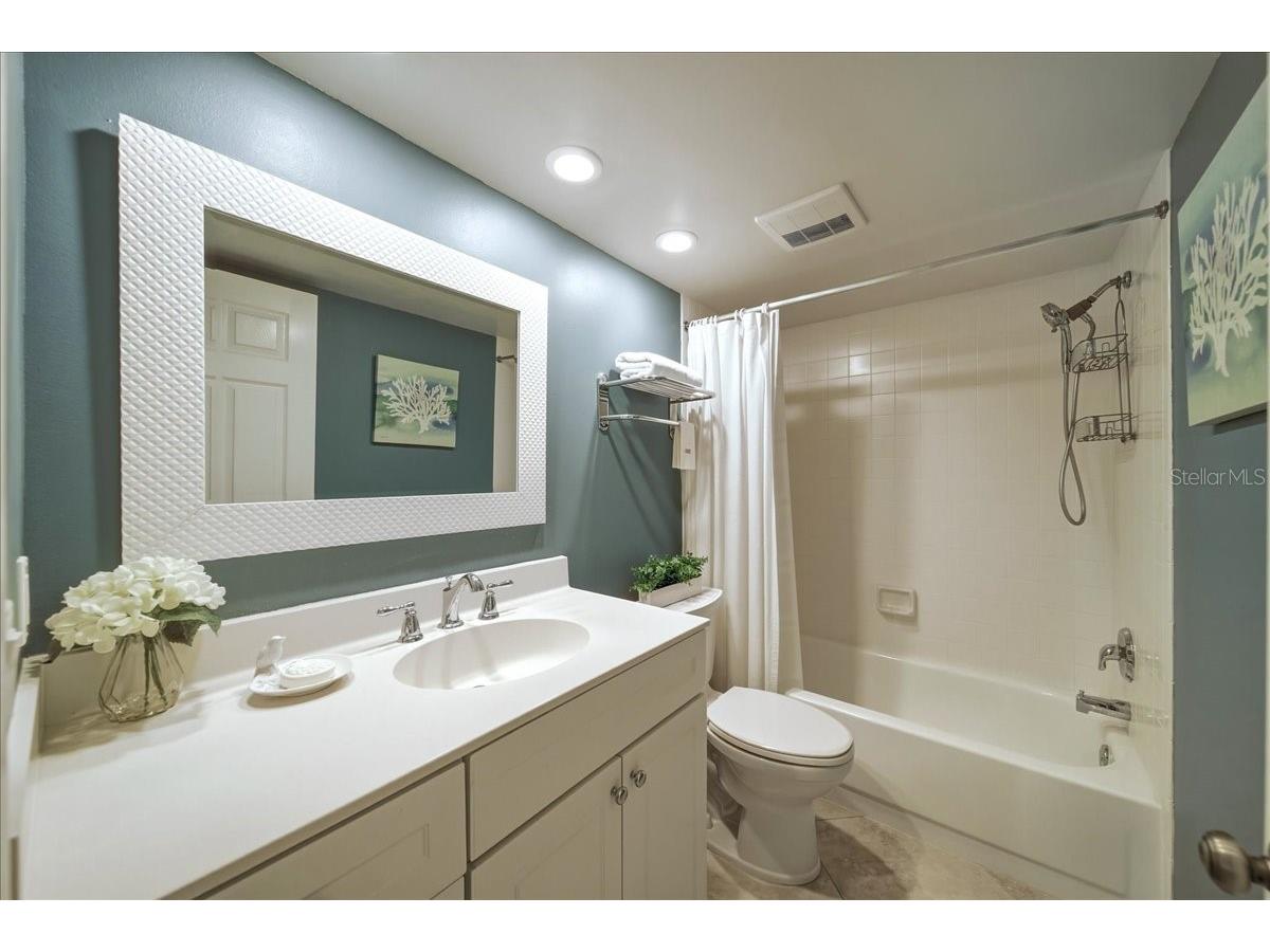 835 Wexford Boulevard #301 Venice FL 34293 A4693953 image6