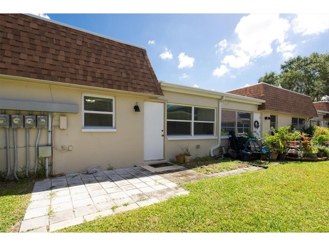8350 Burgundy Drive N Pinellas Park FL 33781 W7879723 image20