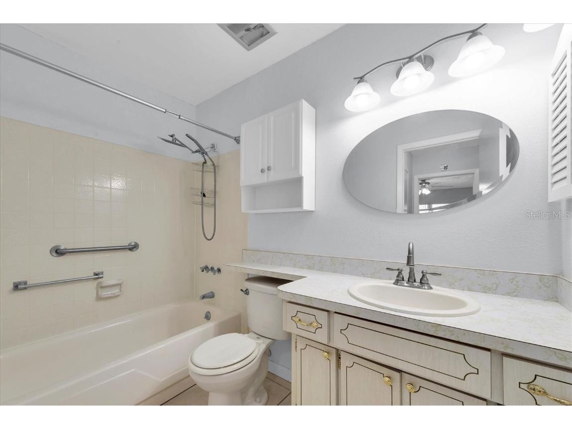 8350 Burgundy Drive N Pinellas Park FL 33781 W7879723 image9