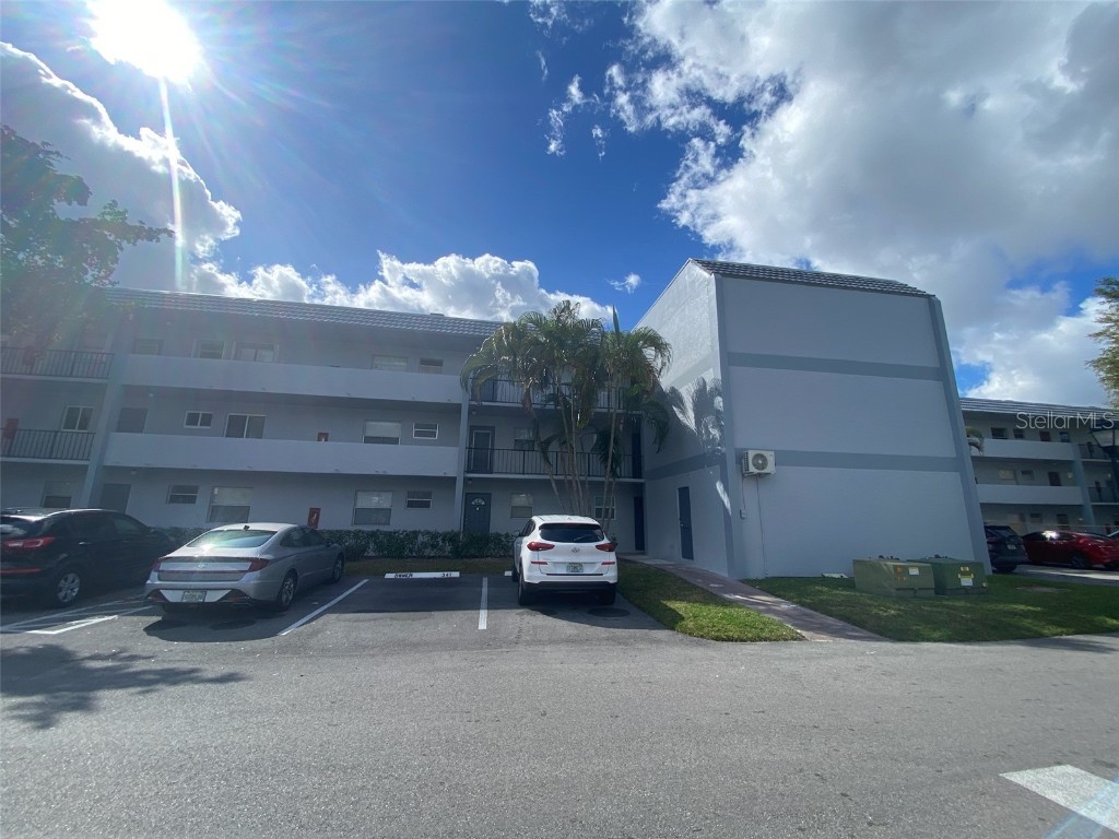 8350 Sands Point Boulevard #205E Fort Lauderdale FL 33321 S5113804 image1