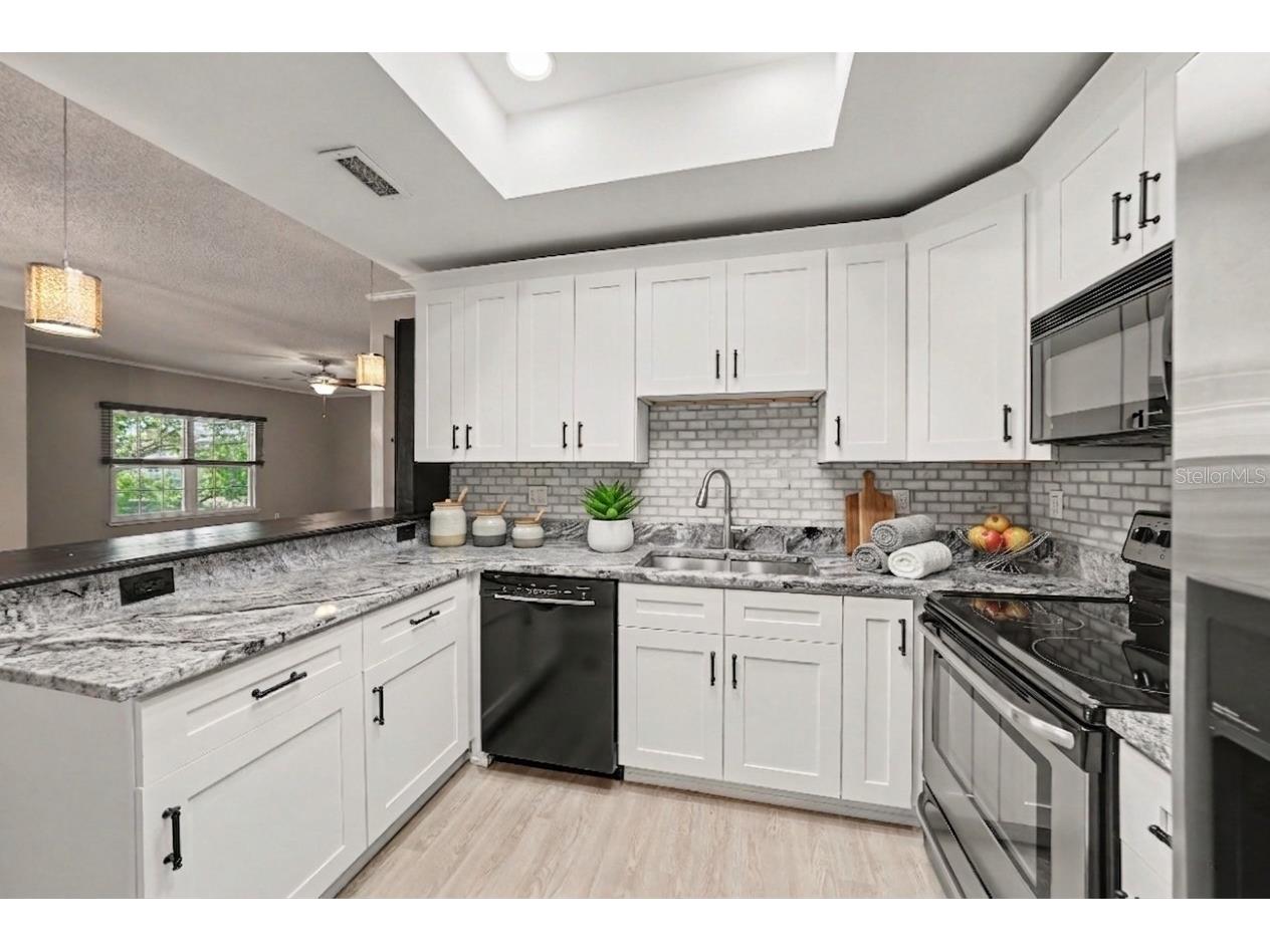 8350 Savannah Trace Circle #106 Tampa FL 33615 TB8516466 image4