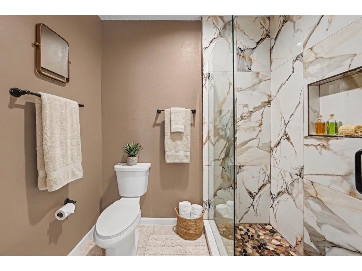 8350 Savannah Trace Circle #106 Tampa FL 33615 TB8516466 image7