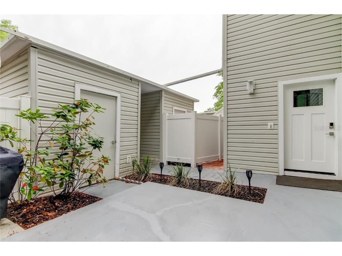 8350 Savannah Trace Circle #1801 Tampa FL 33615 U8235761 image1