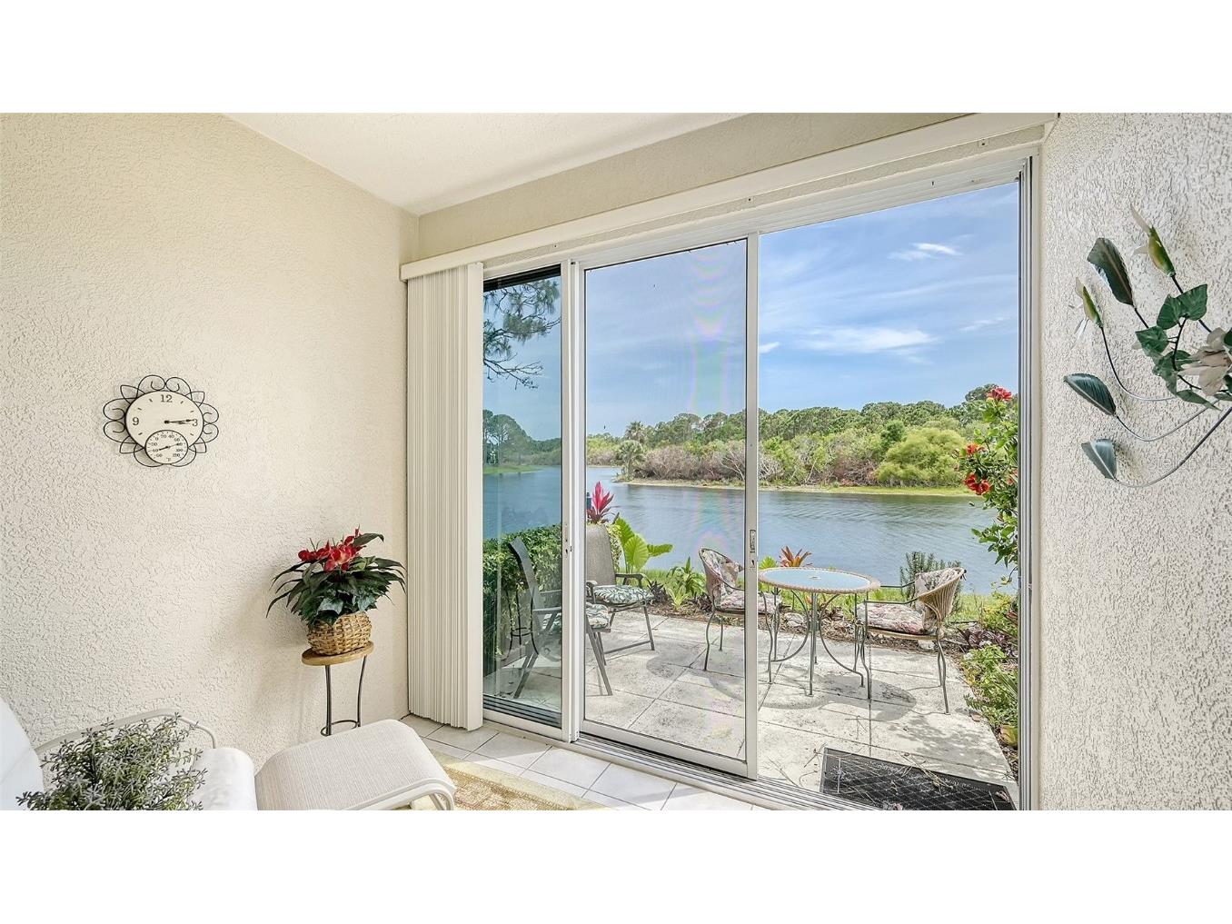 8350 Wingate Drive #913 Sarasota FL 34238 A4569199 image1