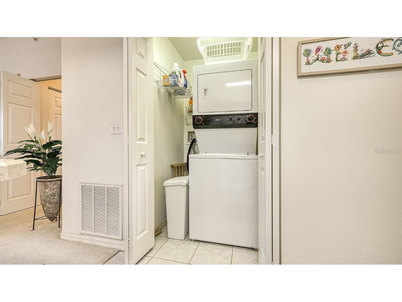 8350 Wingate Drive #913 Sarasota FL 34238 A4569199 image18