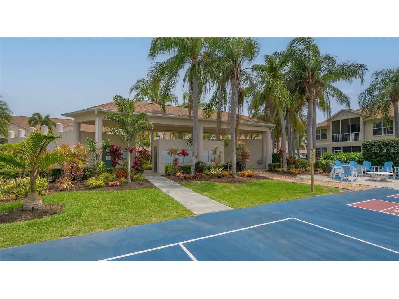 8350 Wingate Drive #913 Sarasota FL 34238 A4569199 image69