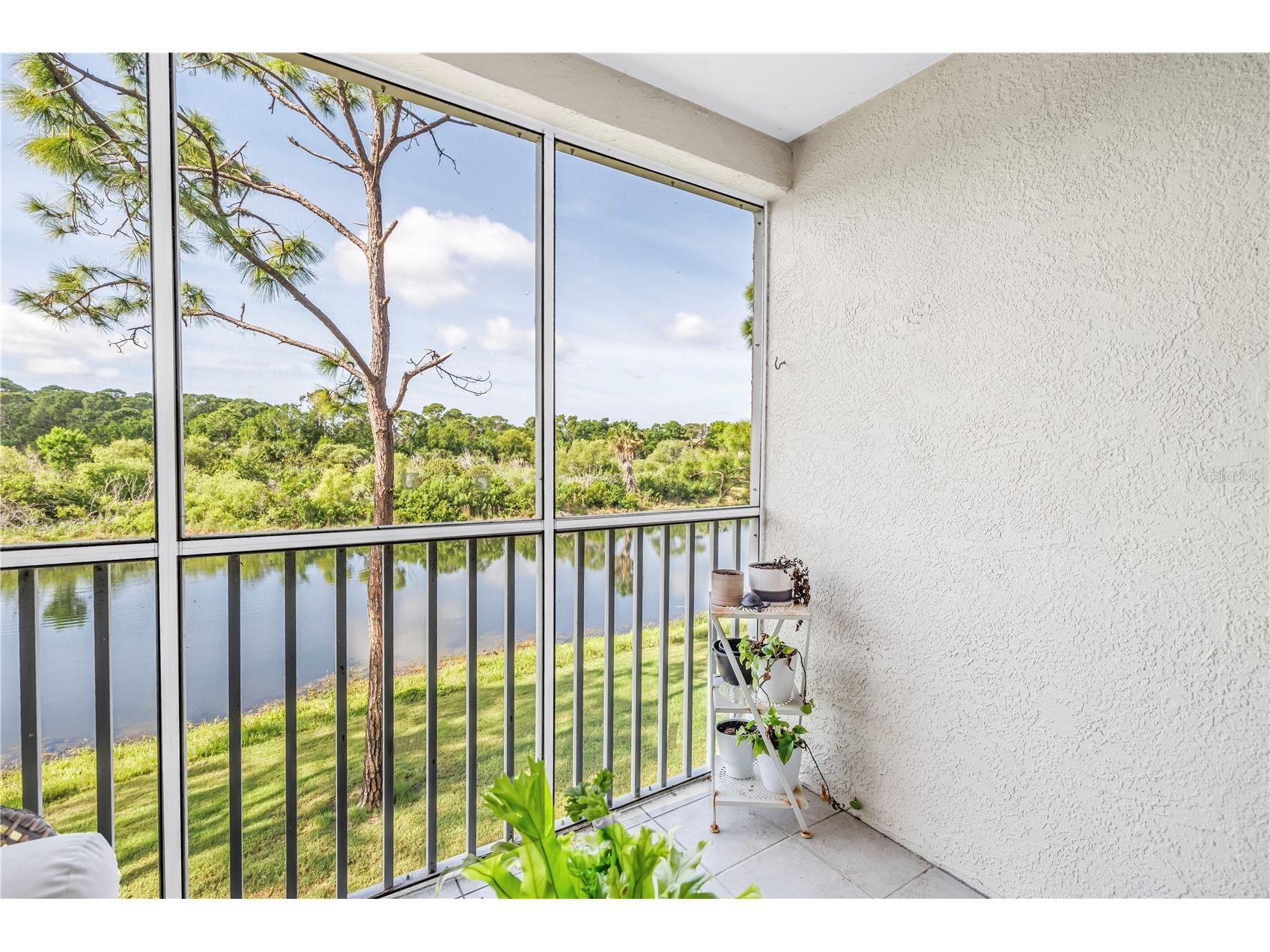 8350 Wingate Drive #925 Sarasota FL 34238 A4688958 image16