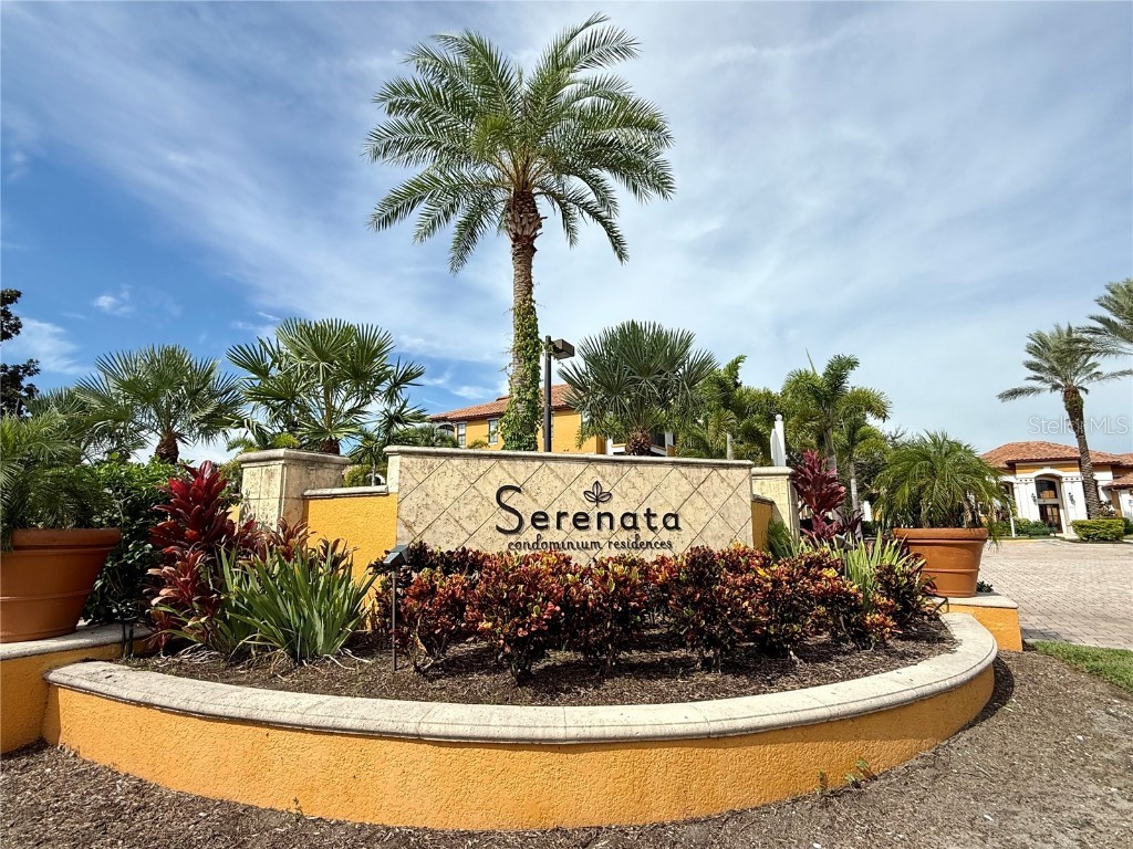 8351 38th Street Circle E #105 Sarasota FL 34243 A4664680 image1