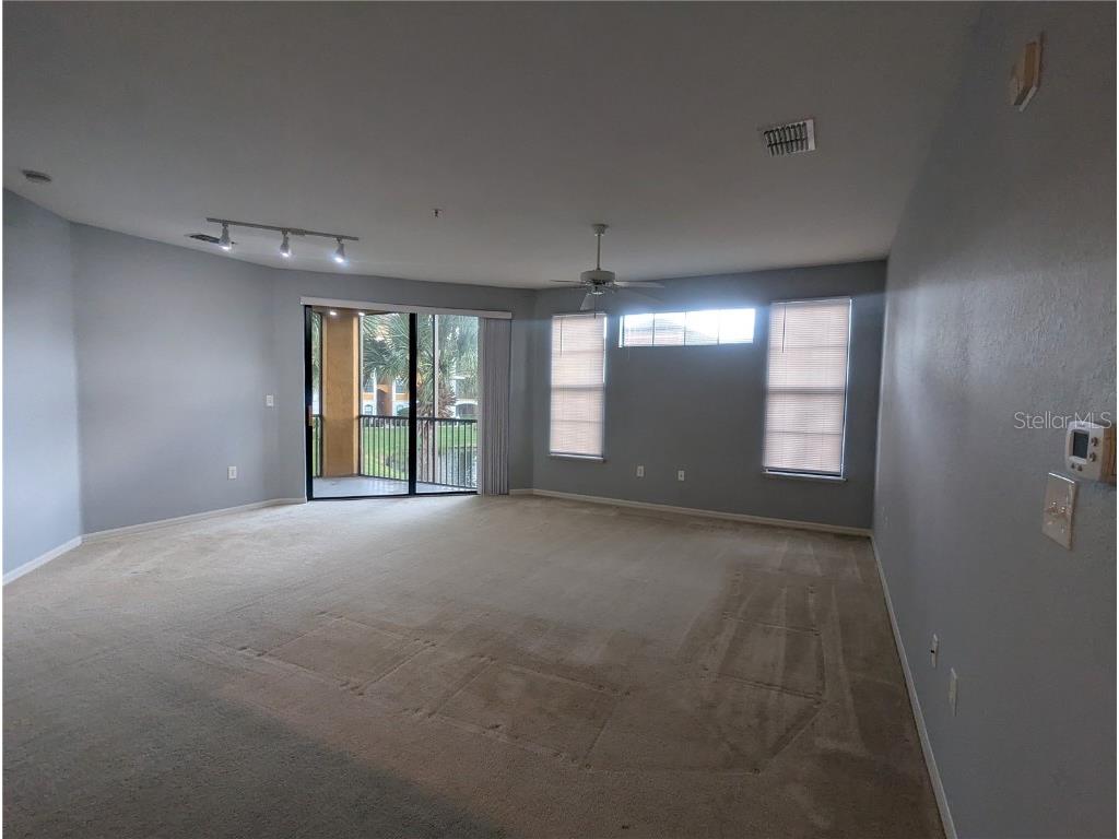 8351 38th Street Circle E #202 Sarasota FL 34243 A4673358 image4