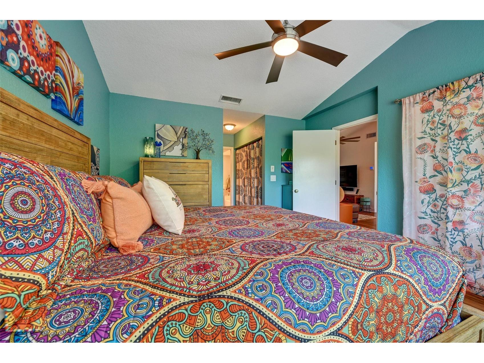 8352 Meadowbrook Drive #10 Seminole FL 33777 TB8500686 image21
