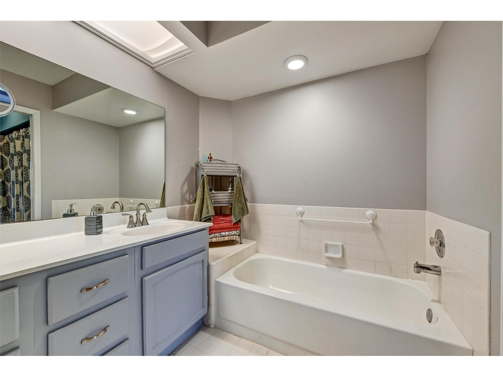 8352 Meadowbrook Drive #10 Seminole FL 33777 TB8500686 image27