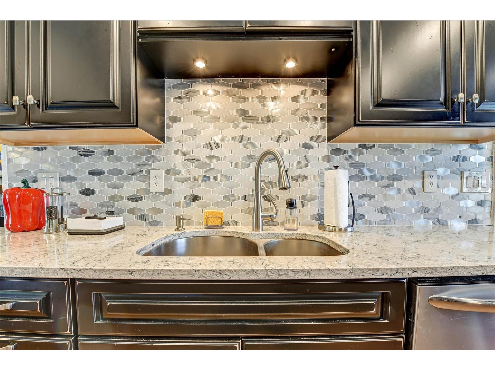 8352 Meadowbrook Drive #10 Seminole FL 33777 TB8500686 image9