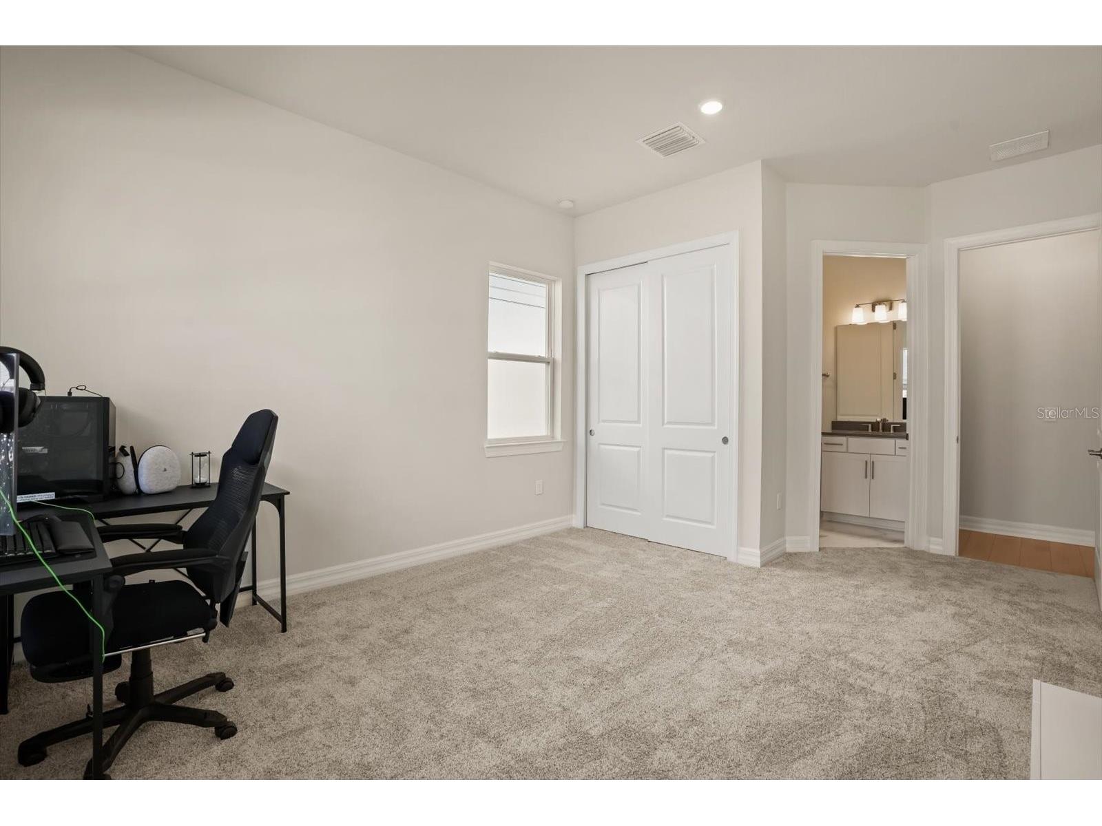 8352 Park Cliff Way Orlando FL 32836 O6400016 image18