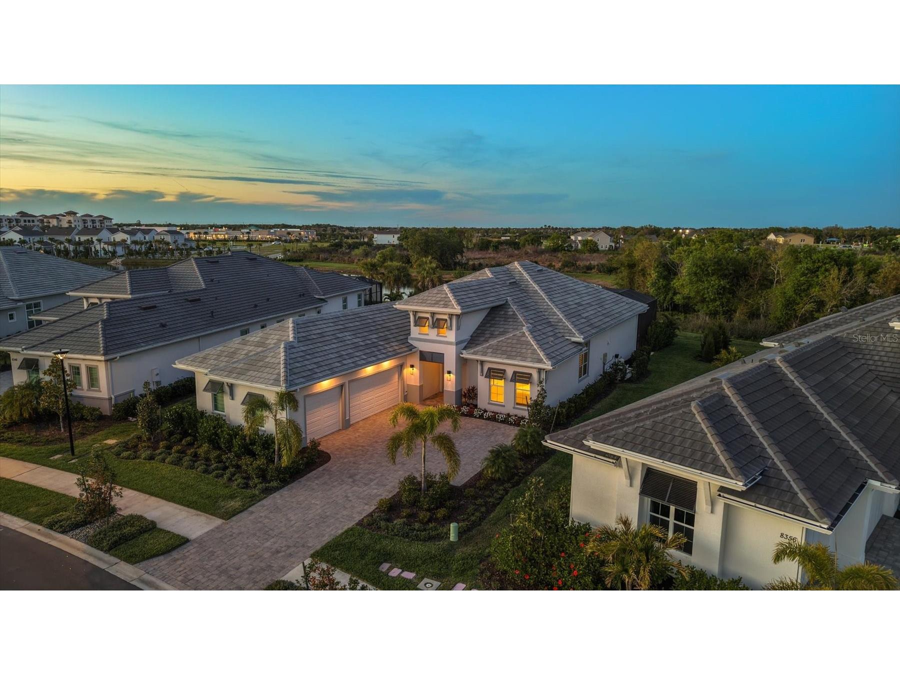 8352 Sea Glass Court Sarasota FL 34240 A4686161 image11