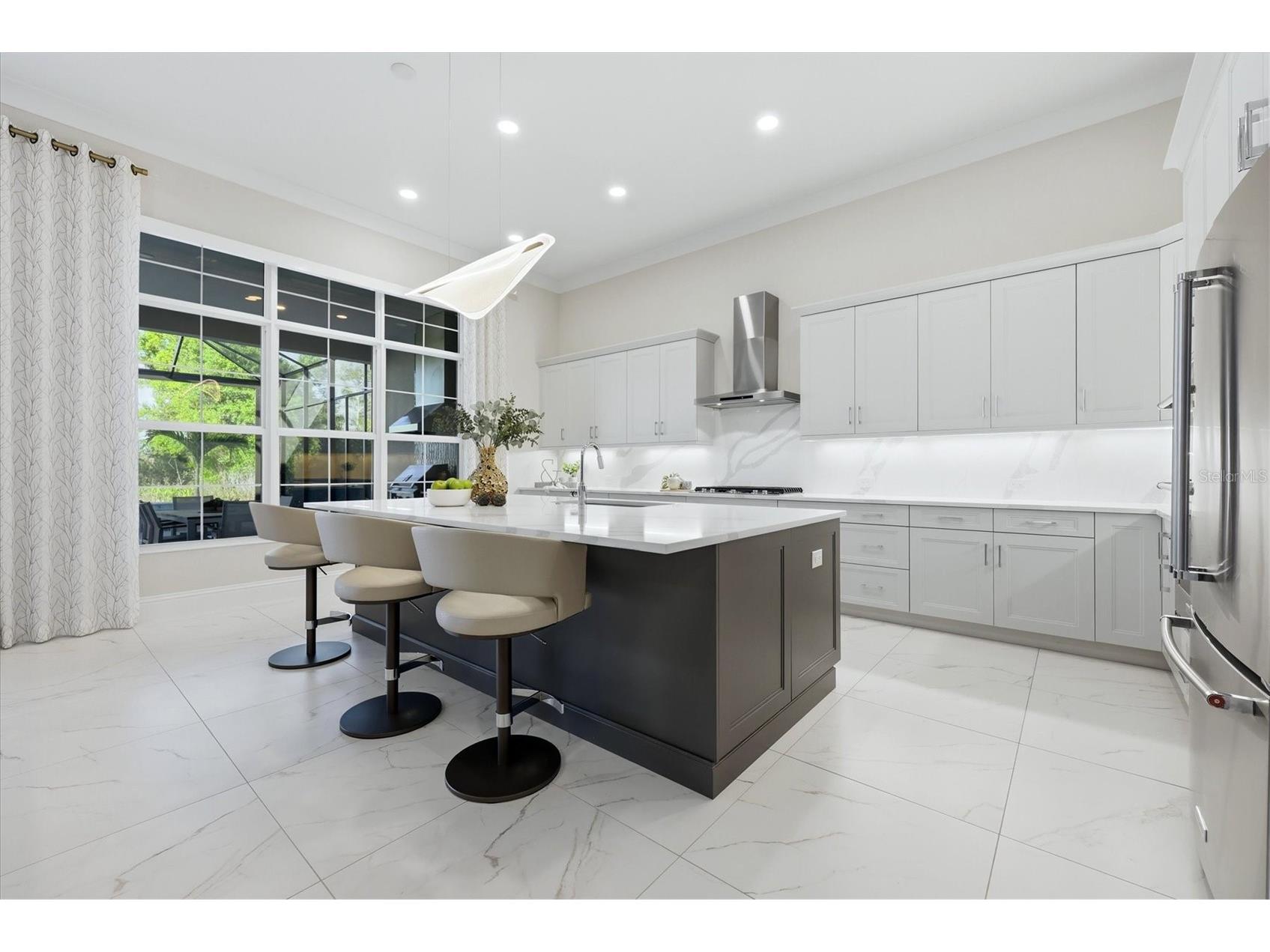 8352 Sea Glass Court Sarasota FL 34240 A4686161 image22