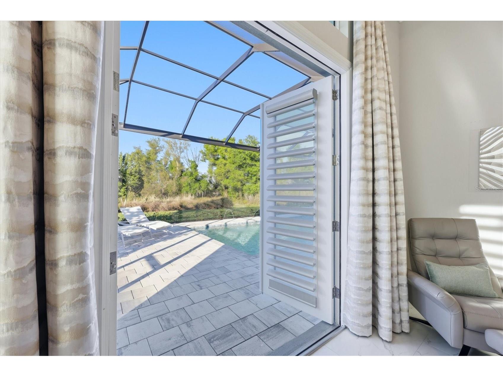 8352 Sea Glass Court Sarasota FL 34240 A4686161 image32