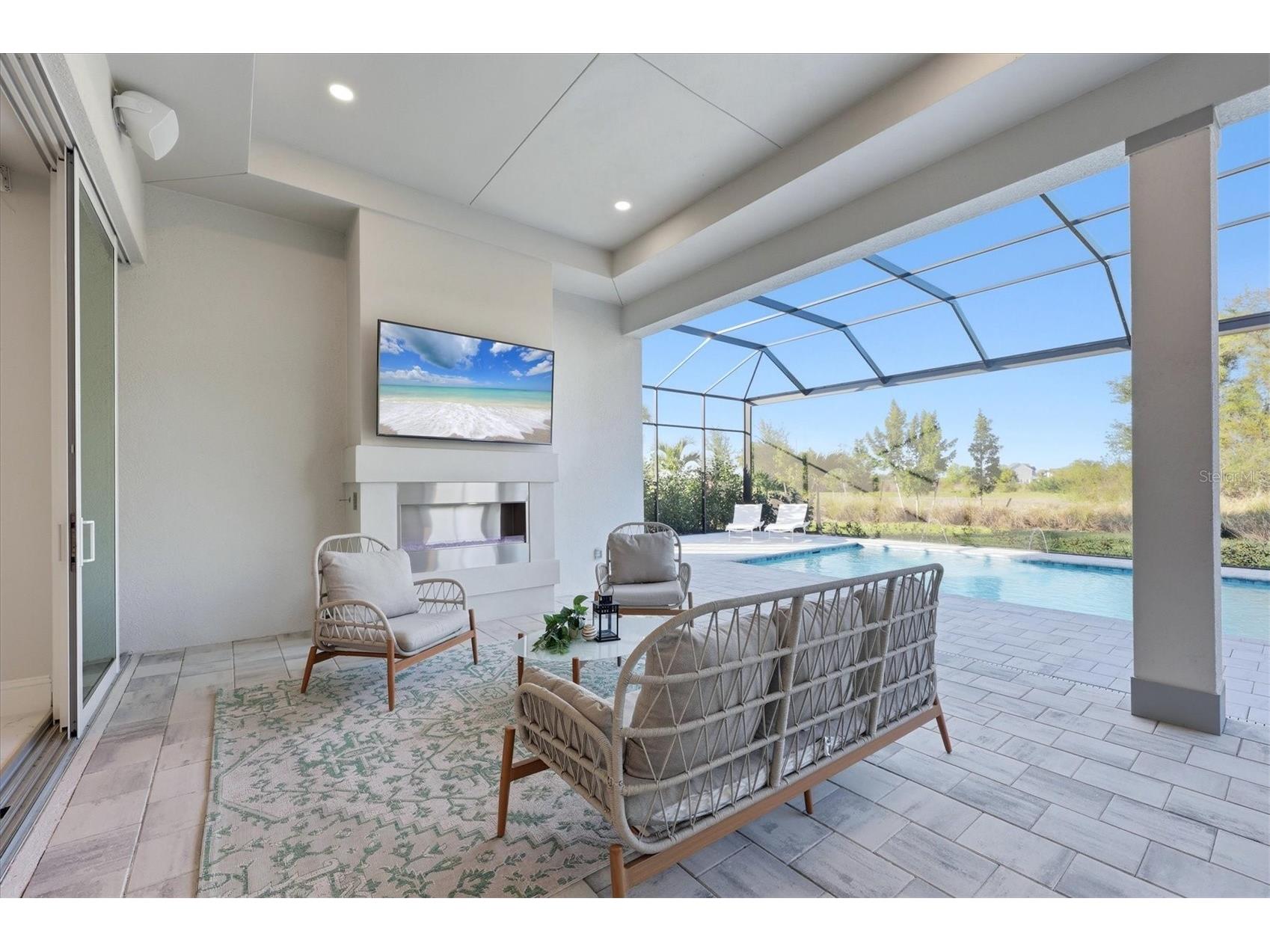8352 Sea Glass Court Sarasota FL 34240 A4686161 image45