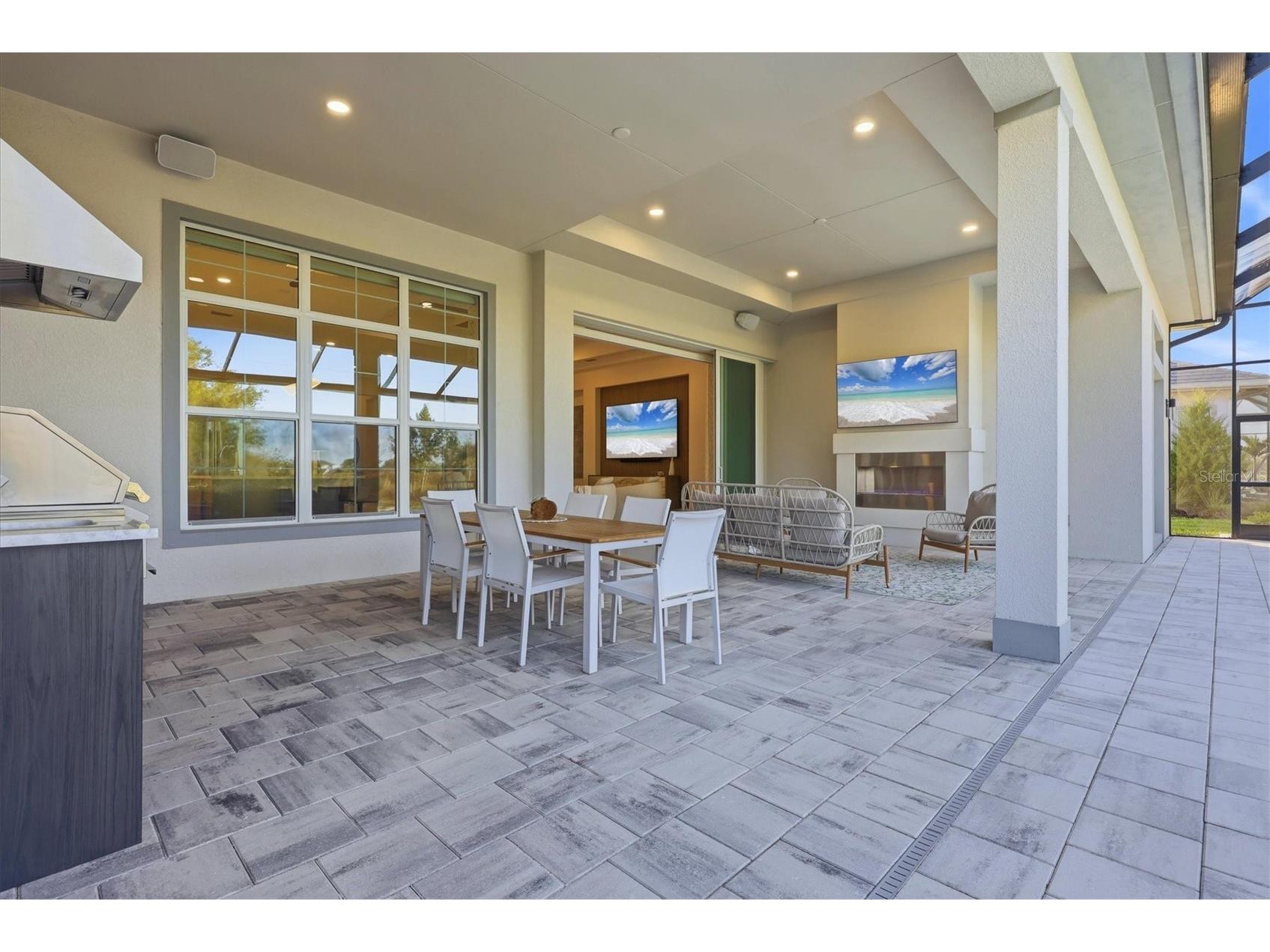 8352 Sea Glass Court Sarasota FL 34240 A4686161 image47