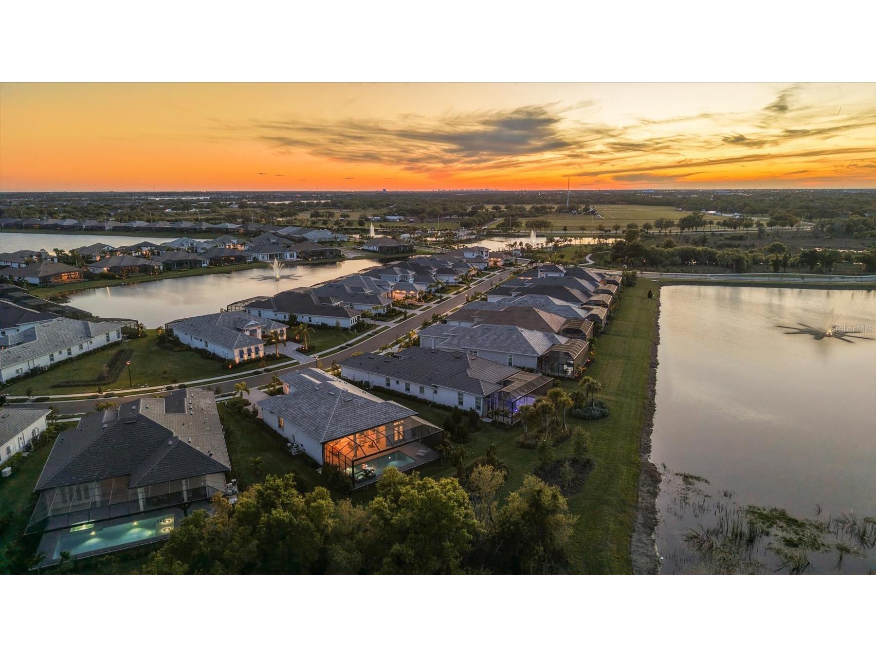 8352 Sea Glass Court Sarasota FL 34240 A4686161 image56