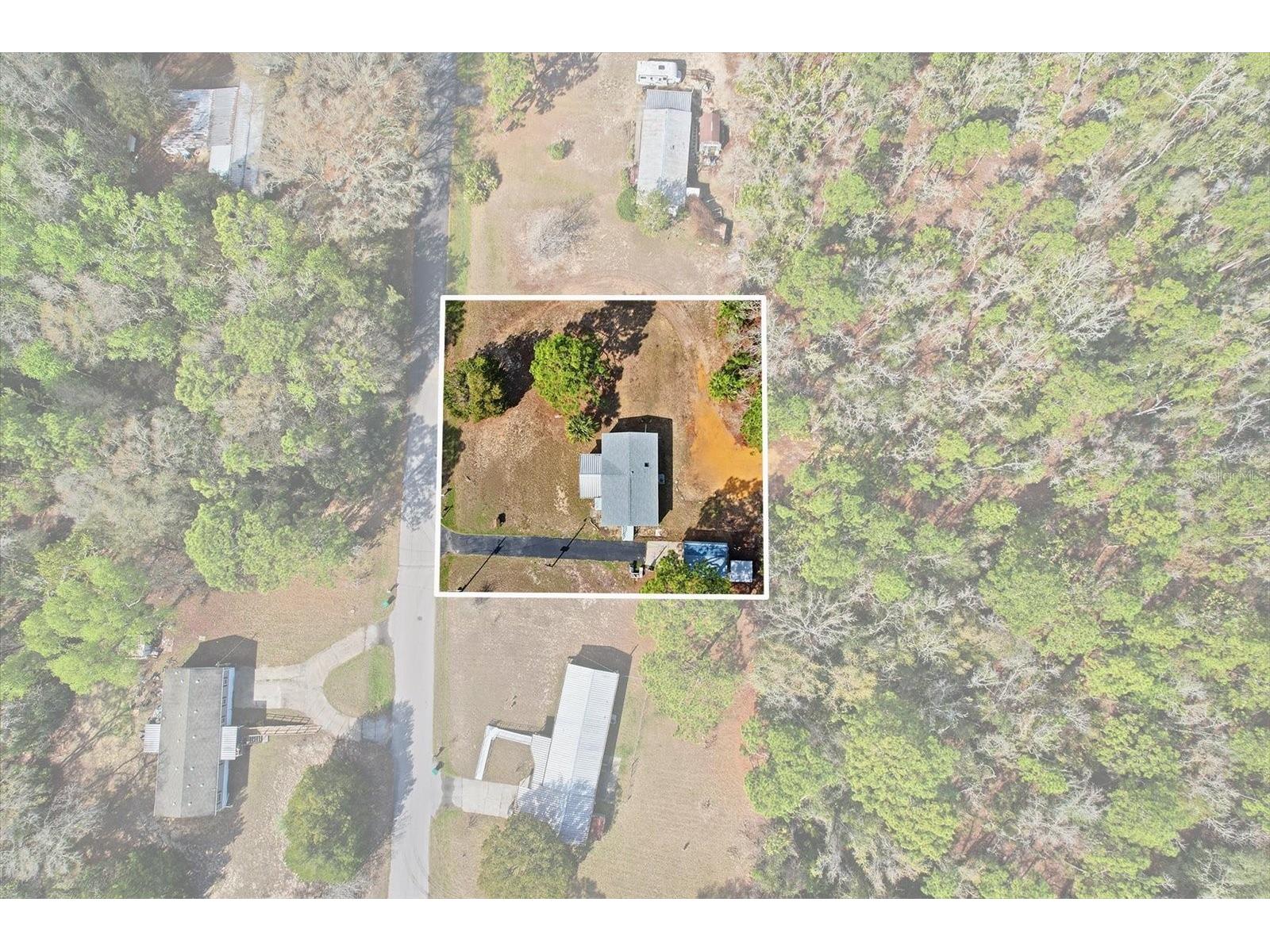 8353 W Kimberly Court Homosassa FL 34448 TB8484781 image4