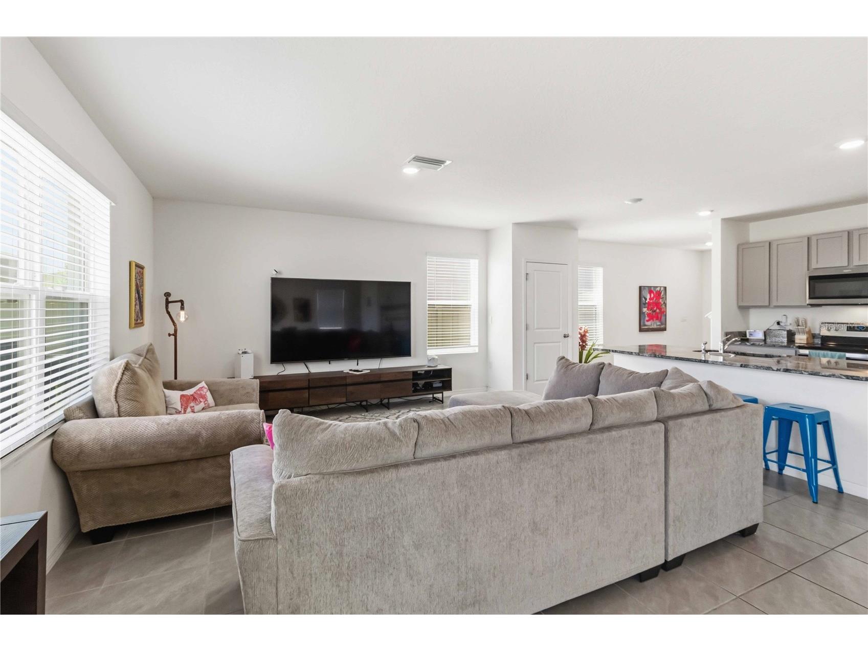 8354 Hardy Bay Loop Wesley Chapel FL 33545 TB8497334 image4