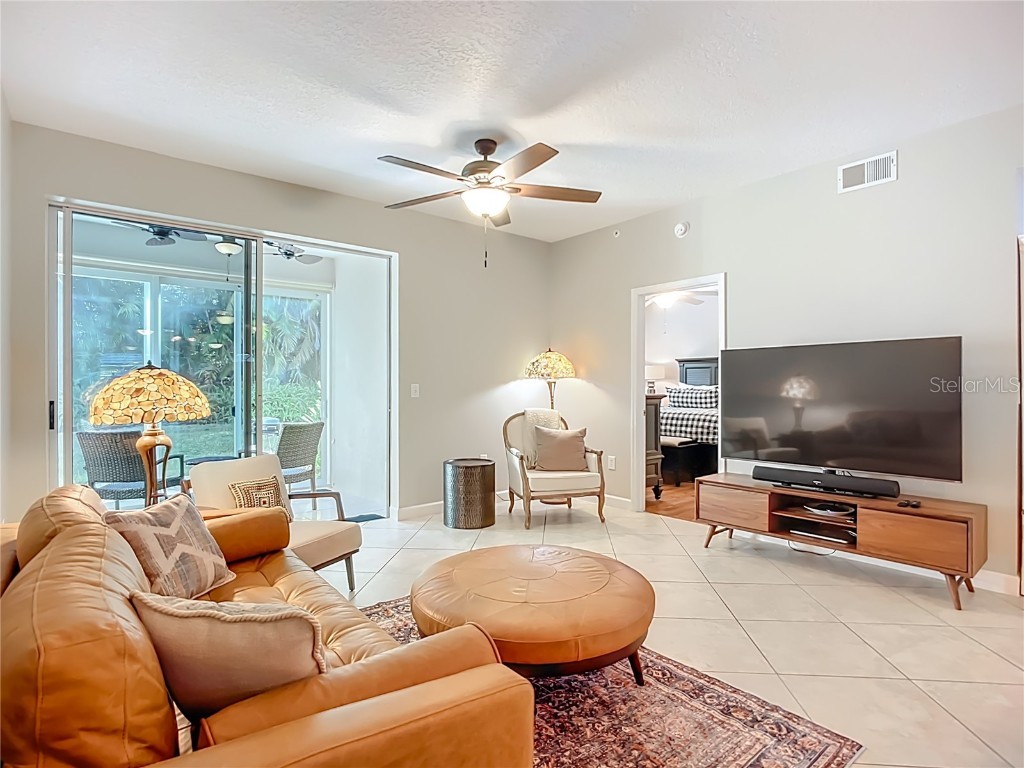 8355 Glenrose Way #112 Sarasota FL 34238 A4670903 image6