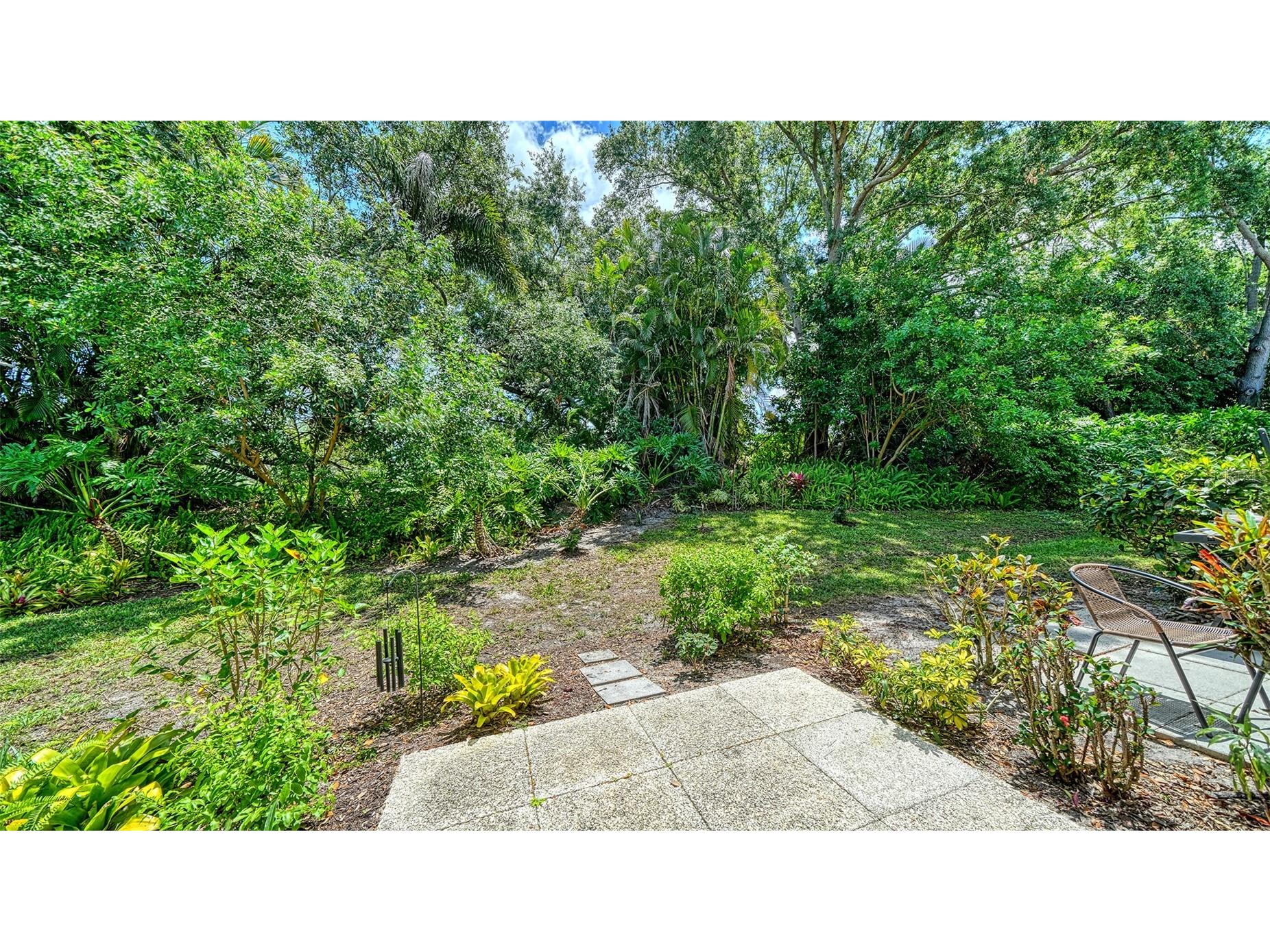 8355 Glenrose Way #113 Sarasota FL 34238 A4693275 image11