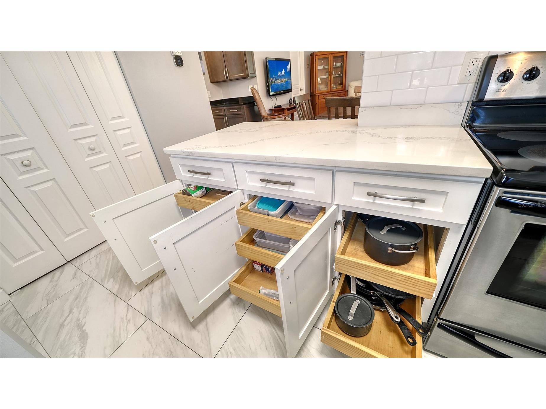 8355 Glenrose Way #113 Sarasota FL 34238 A4693275 image23