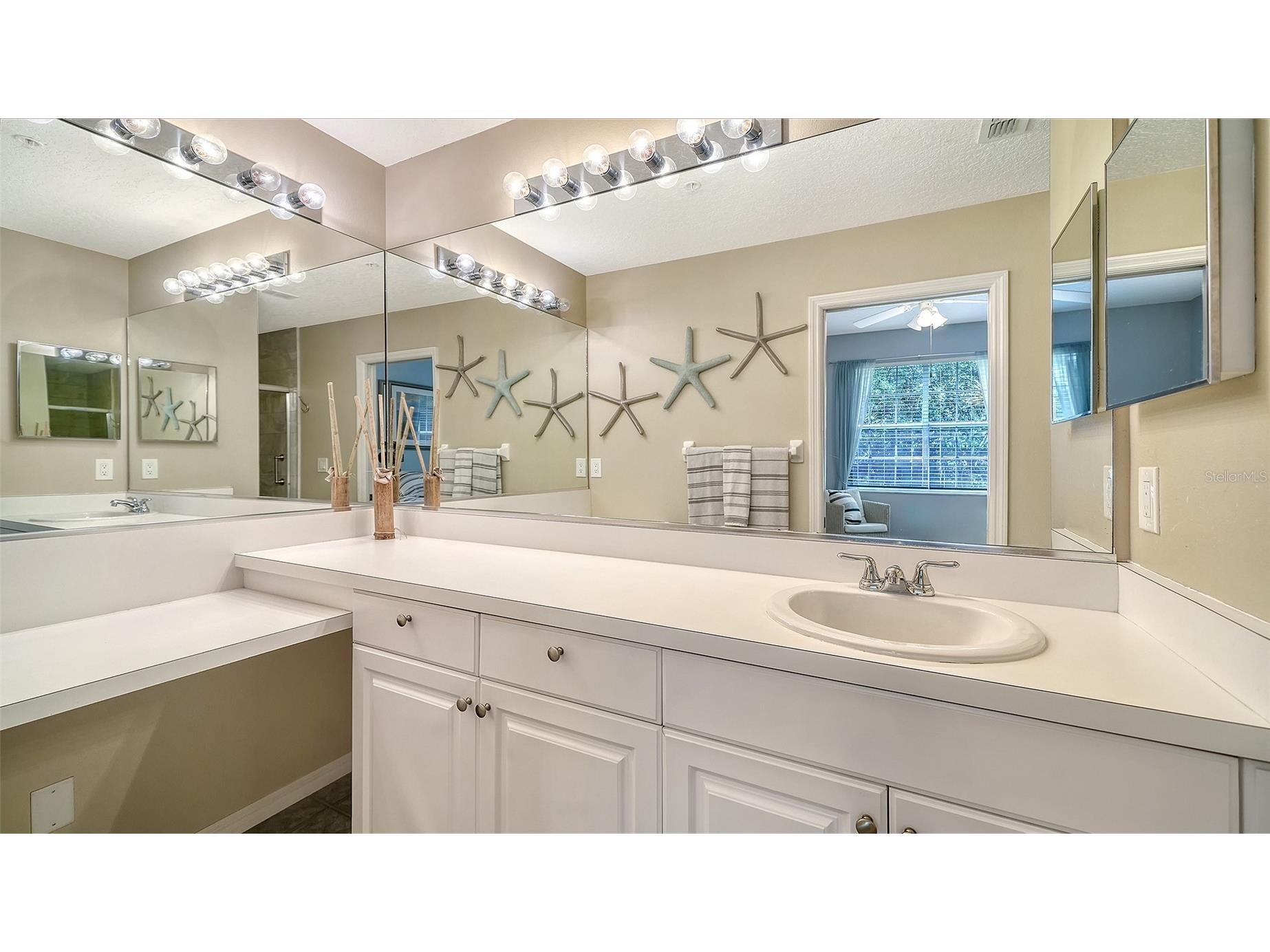 8355 Glenrose Way #113 Sarasota FL 34238 A4693275 image26