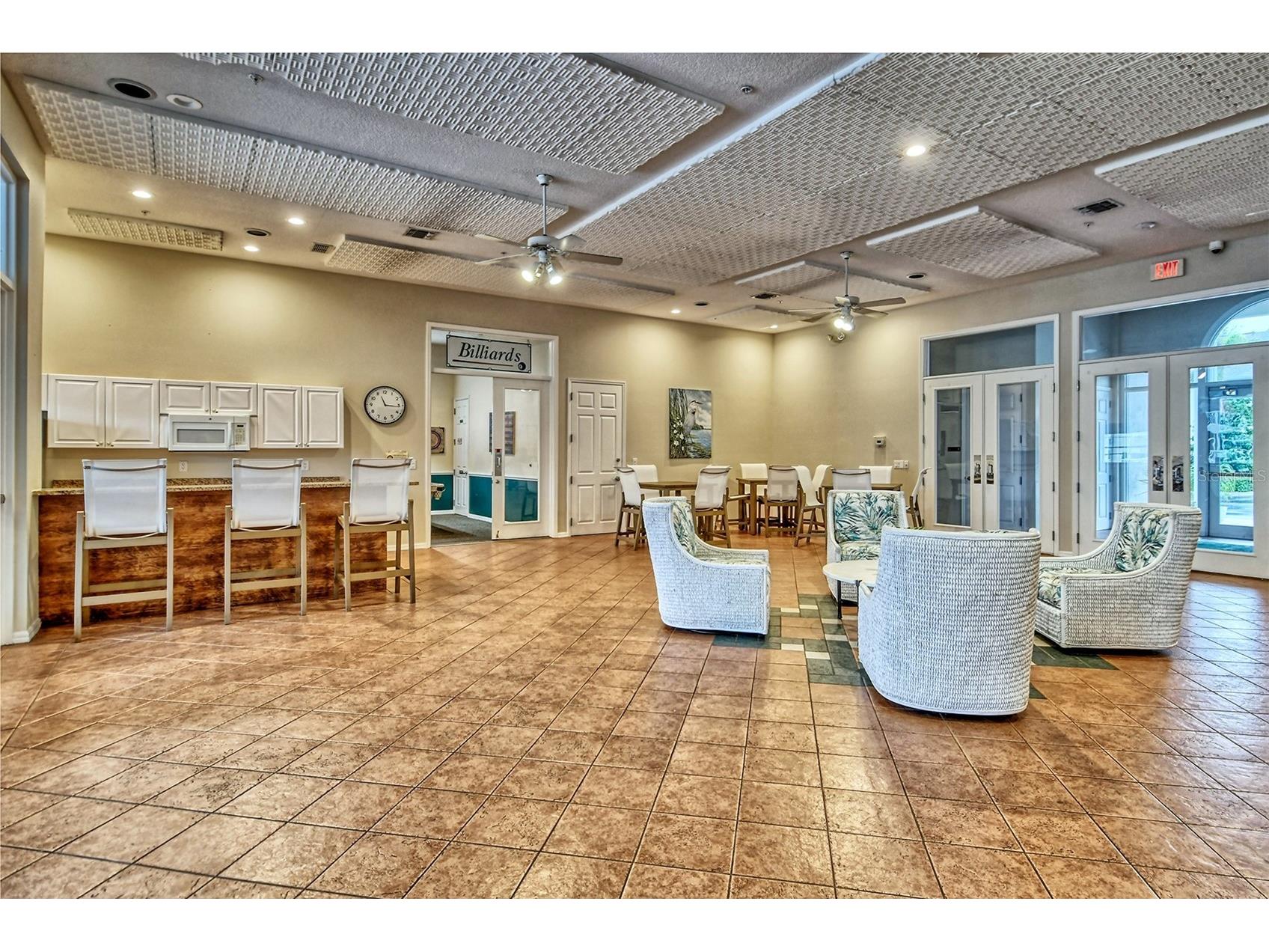 8355 Glenrose Way #113 Sarasota FL 34238 A4693275 image38