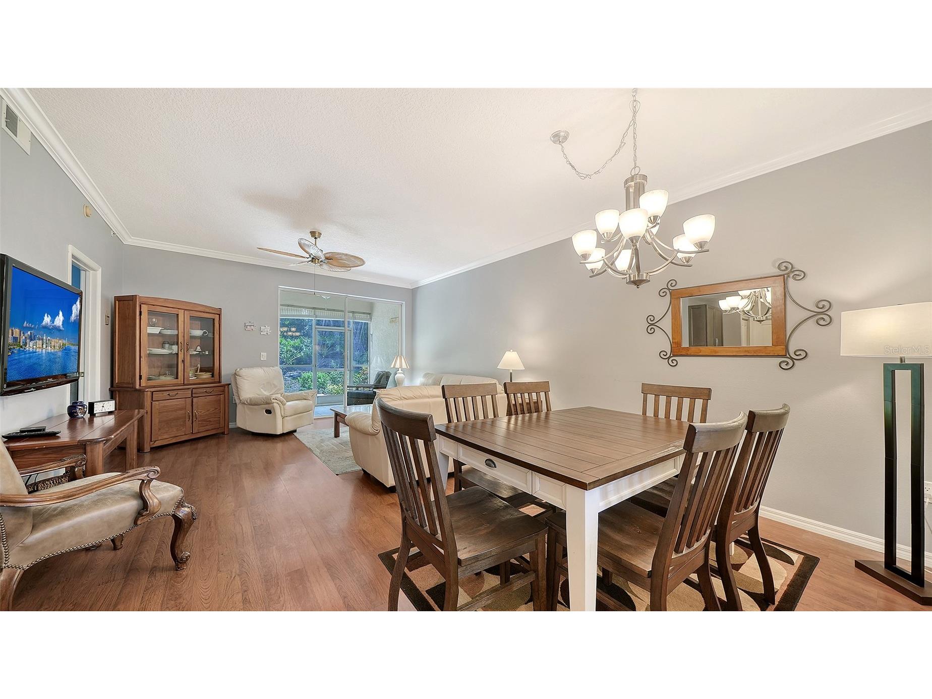 8355 Glenrose Way #113 Sarasota FL 34238 A4693275 image4