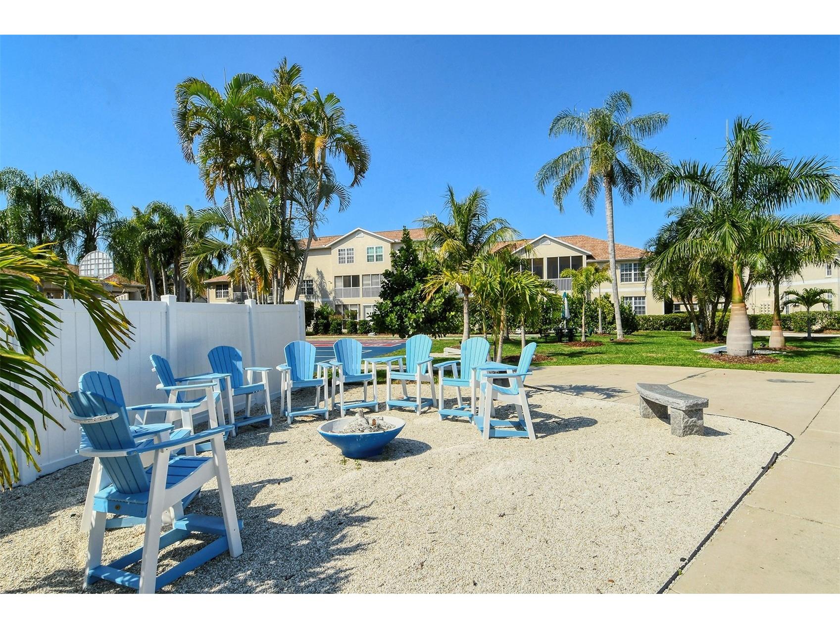 8355 Glenrose Way #113 Sarasota FL 34238 A4693275 image56
