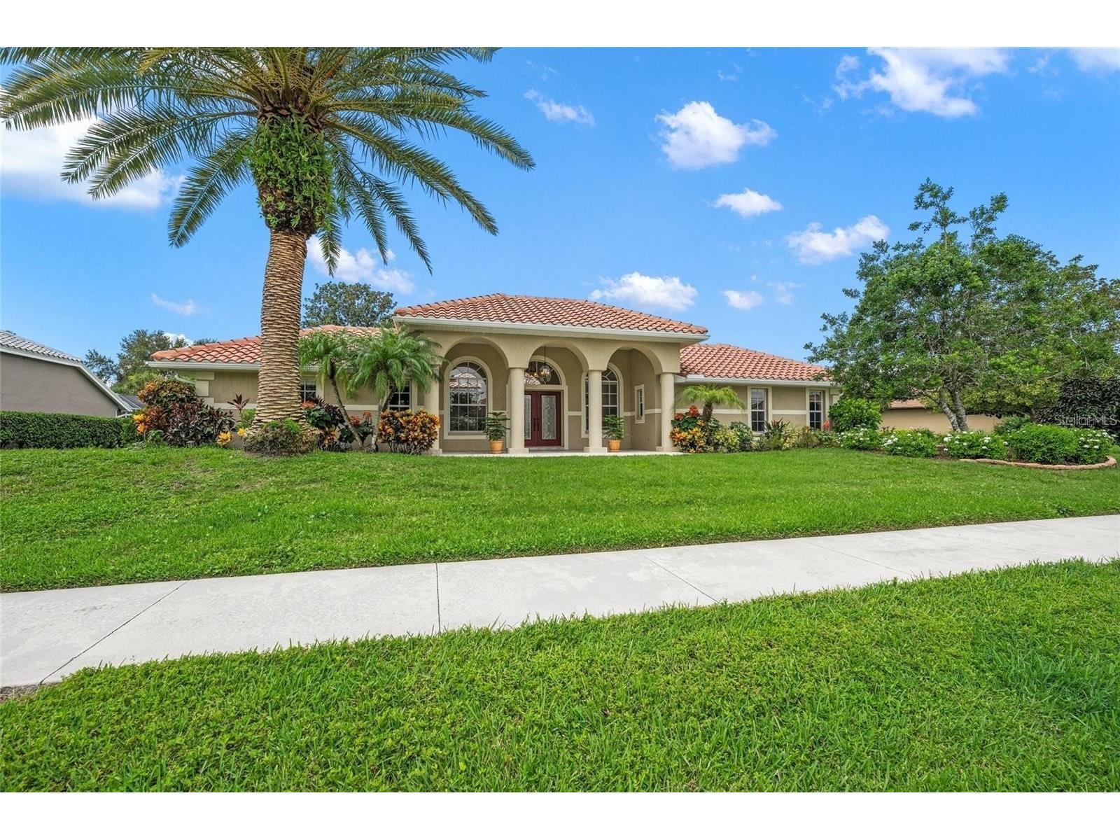 8356 Mareva Lane Sarasota FL 34241 A4696125 image2