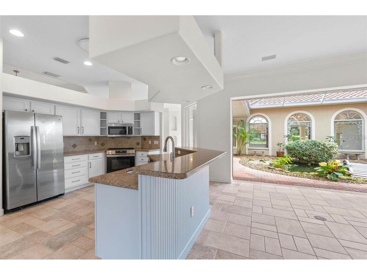8356 Mareva Lane Sarasota FL 34241 A4696125 image8