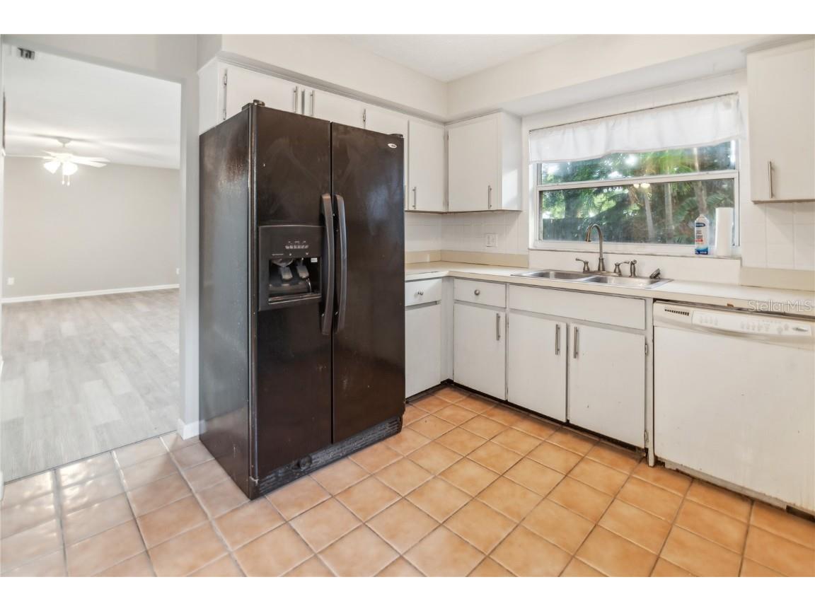 8357 125th Place Largo FL 33773 O6222319 image4