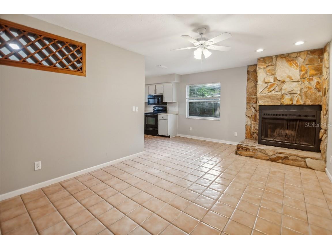 8357 125th Place Largo FL 33773 O6222319 image5