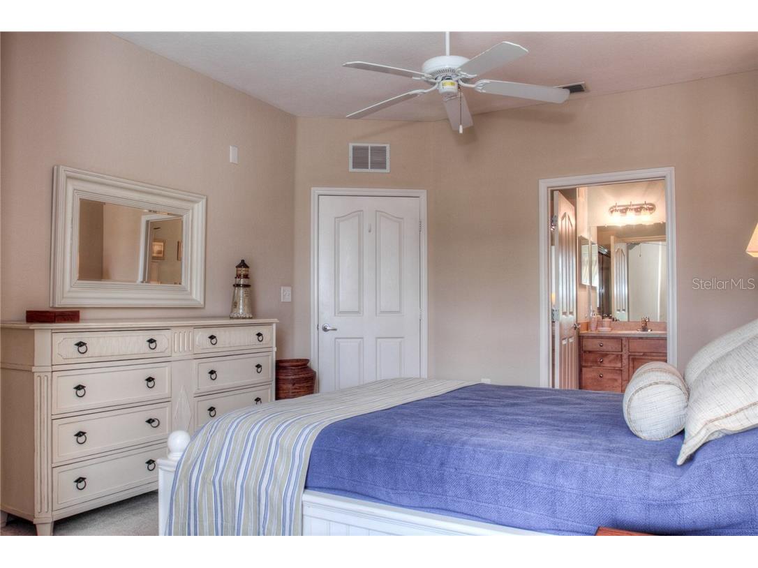 8357 38th Street Circle E #104 Sarasota FL 34243 A4164354 image10