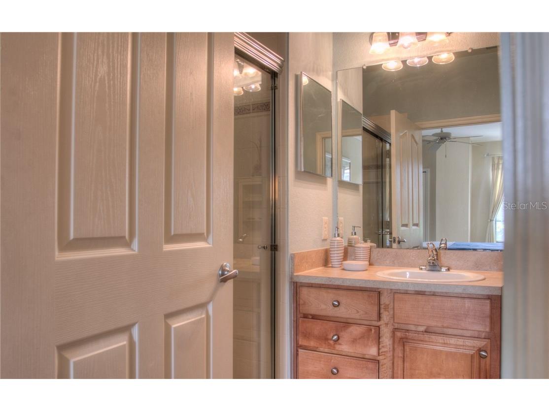 8357 38th Street Circle E #104 Sarasota FL 34243 A4164354 image11