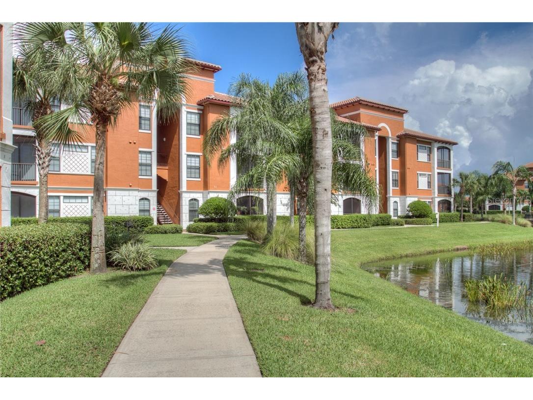 8357 38th Street Circle E #104 Sarasota FL 34243 A4164354 image2