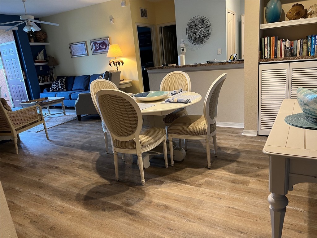 8357 38th Street Circle E #104 Sarasota FL 34243 A4164354 image6