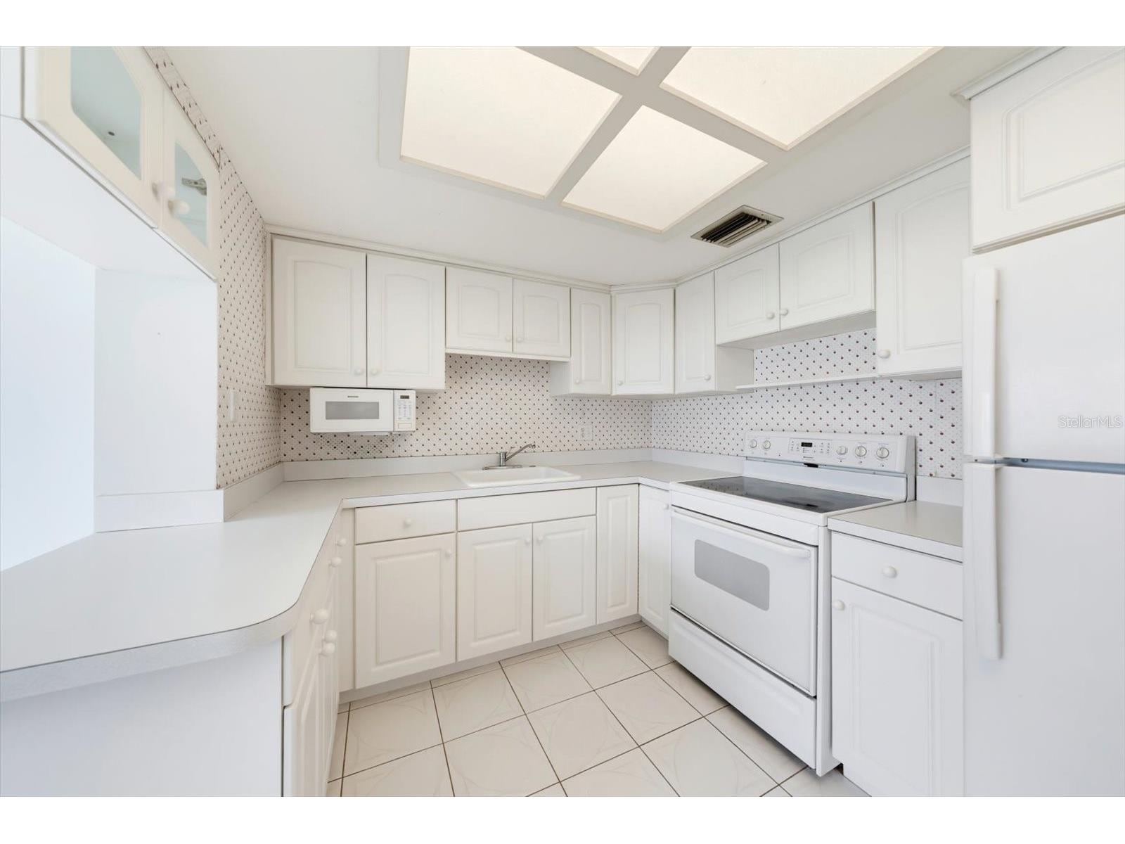 8357 75th Avenue Seminole FL 33777 TB8528320 image17