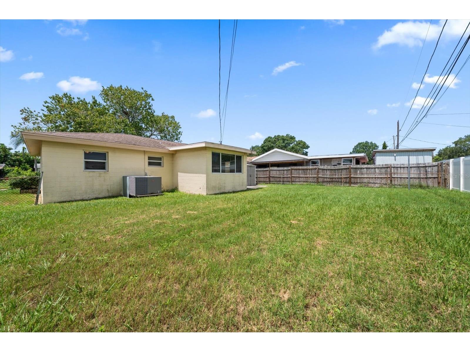 8357 75th Avenue Seminole FL 33777 TB8528320 image37