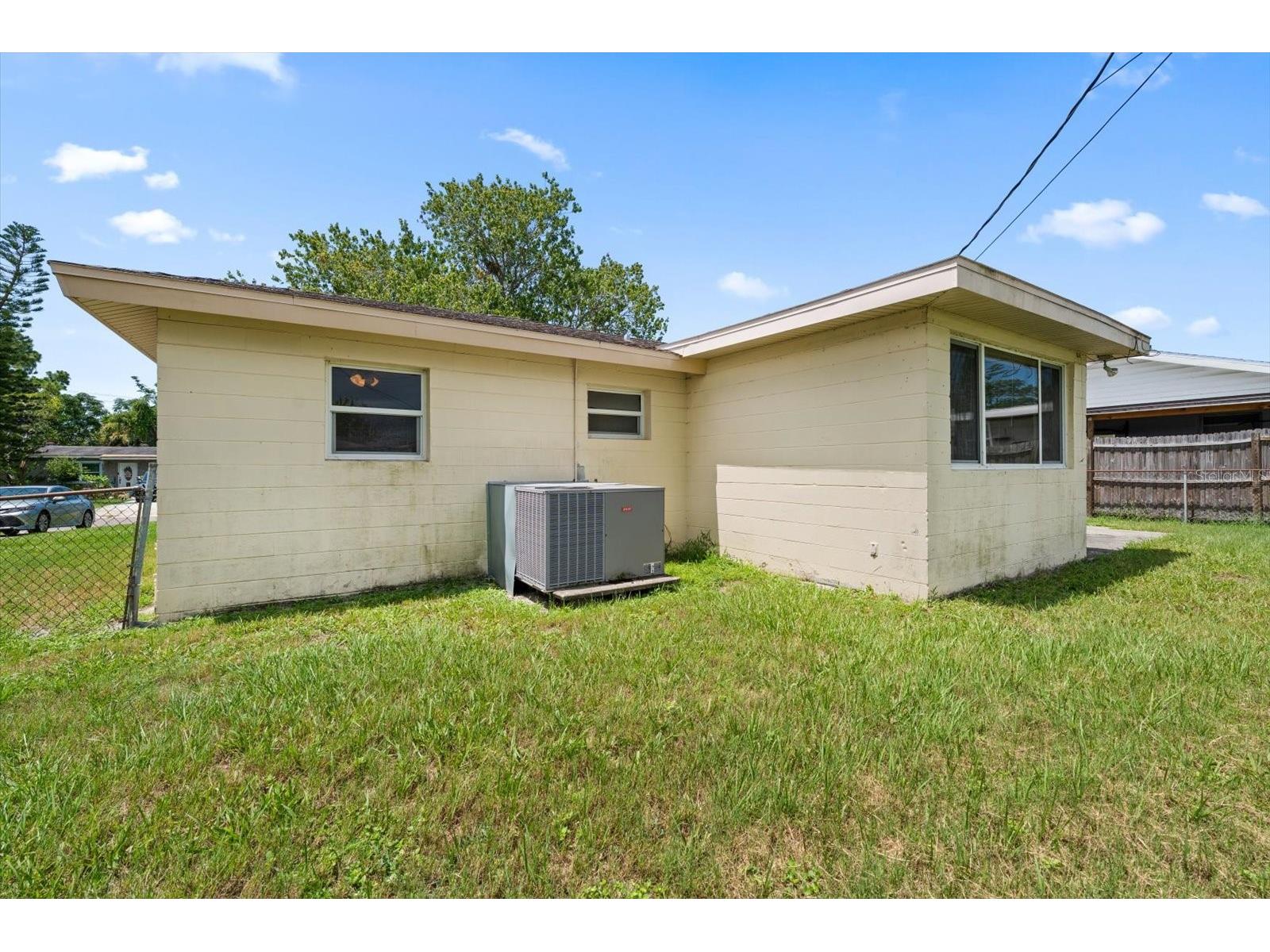 8357 75th Avenue Seminole FL 33777 TB8528320 image38