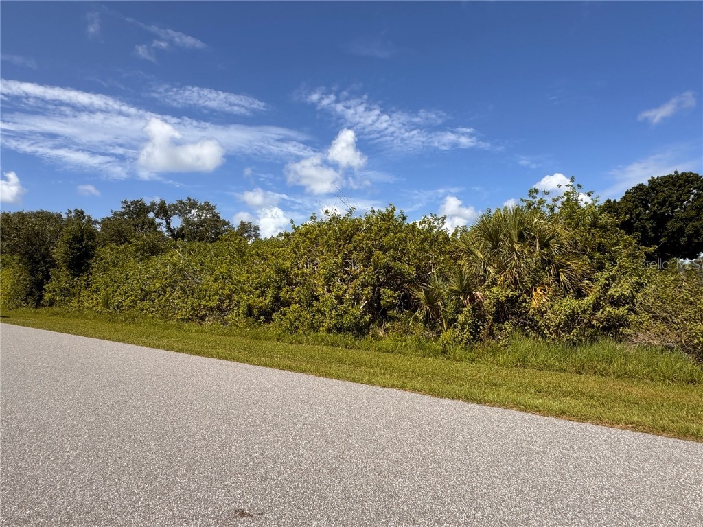 8357 Burwell Circle Port Charlotte FL 33981 D6137214 image1