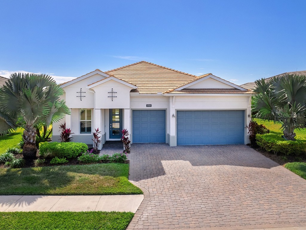 8358 Redonda Loop Bradenton FL 34202 A4671041 image1