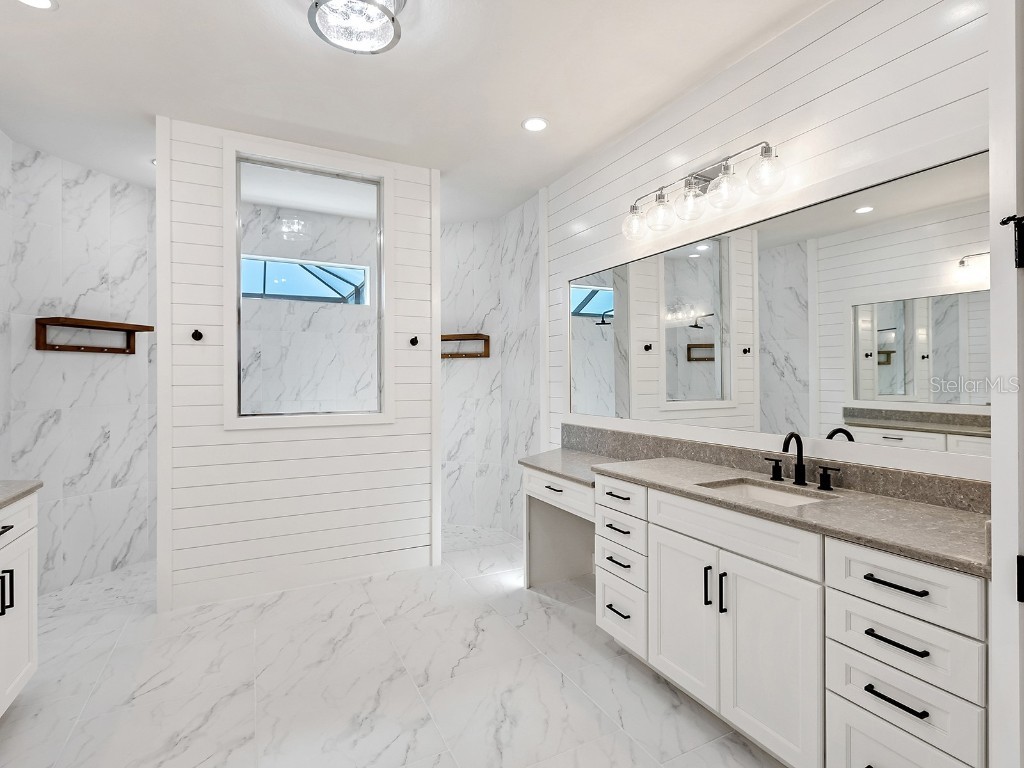 8358 Redonda Loop Bradenton FL 34202 A4671041 image31