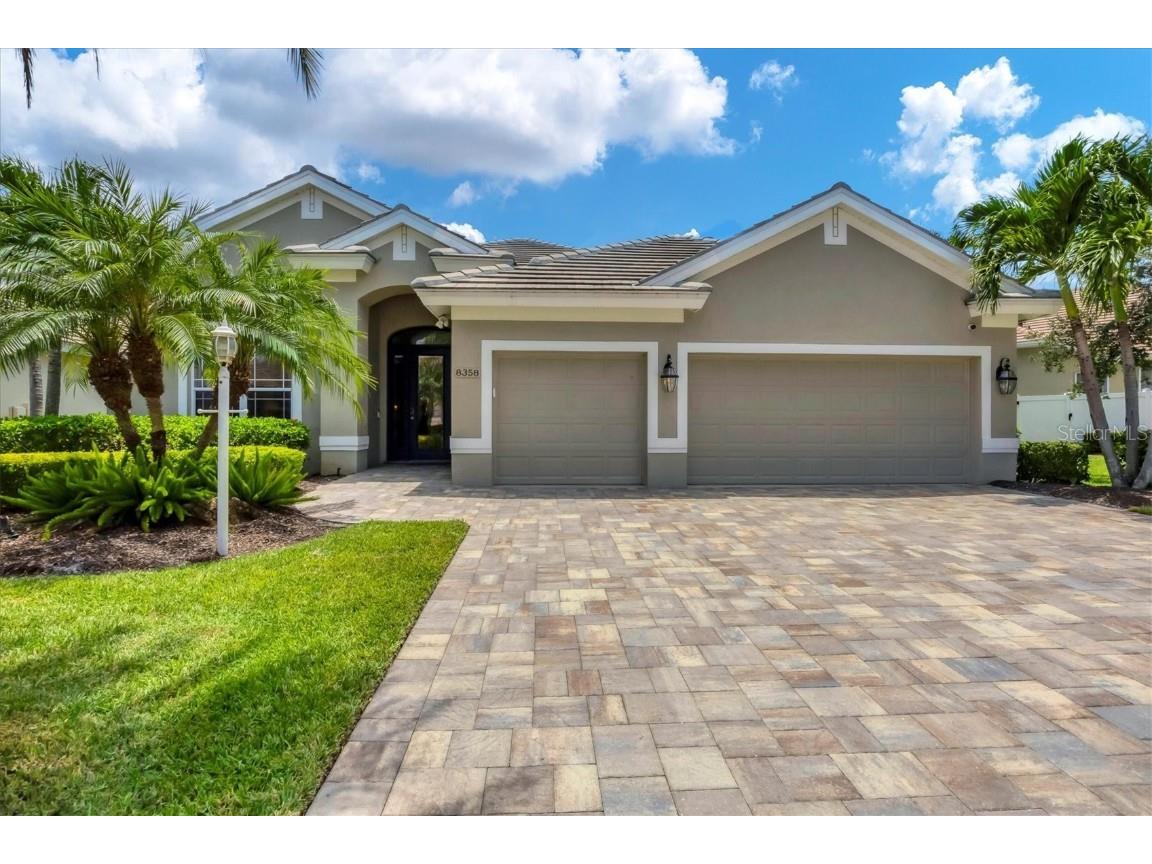 8358 Sailing Loop Lakewood Ranch FL 34202 A4661710 image1