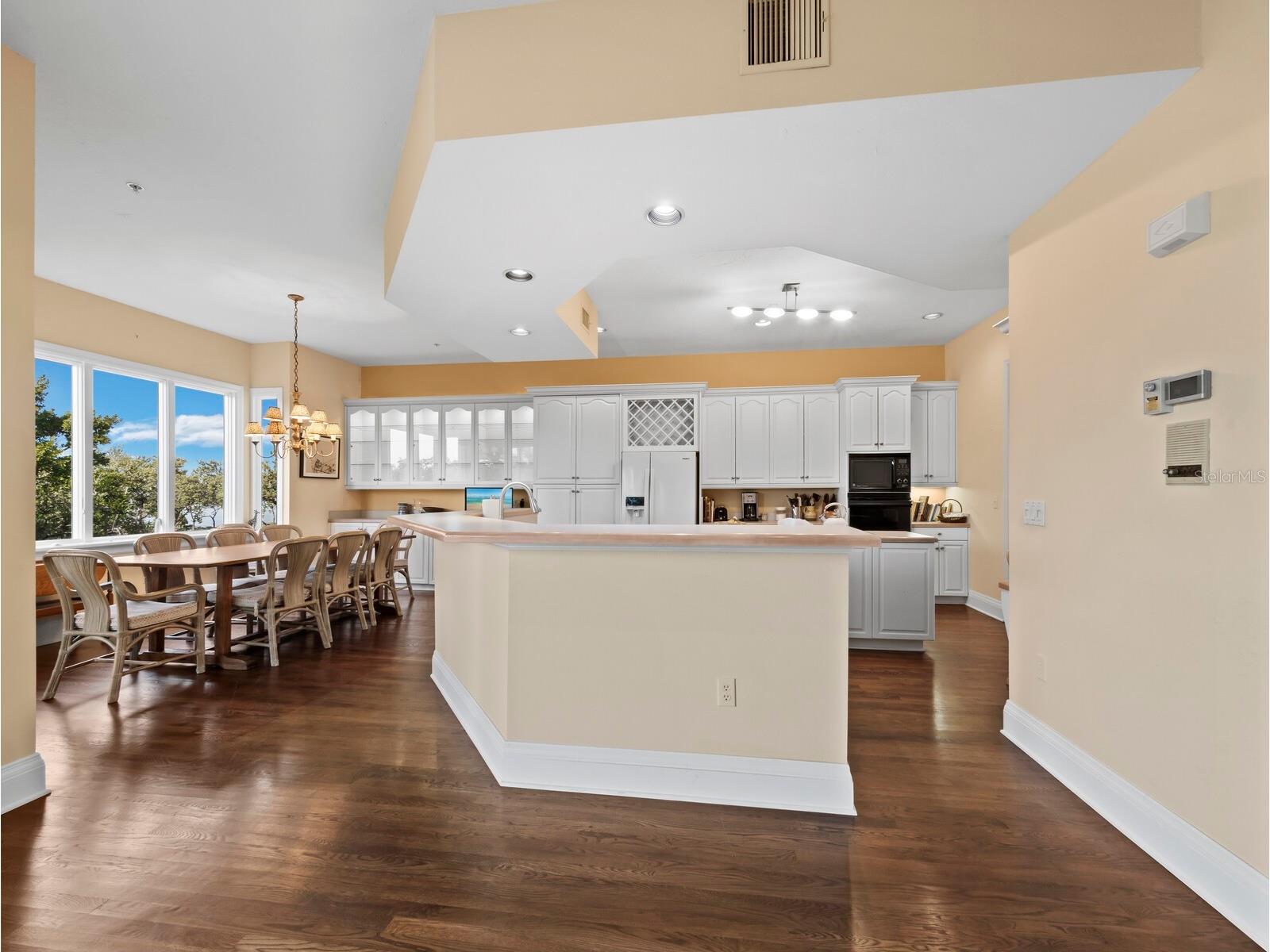 836 Evergreen Way Longboat Key FL 34228 - SARASOTA BAY A4674750 image13
